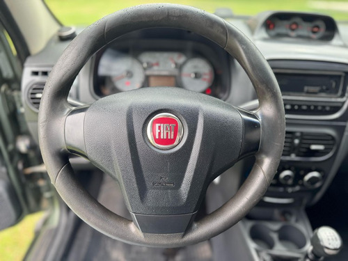 Fiat Strada 1.8 MPI ADVENTURE CD 8V FLEX 2P MANUAL