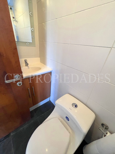 Amplia Casa Ideal Para Familia En Condominio. El Arrayan