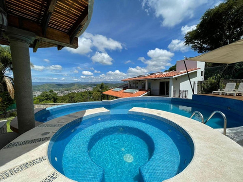 Venta Casa Ángeles Con Alberca De Tamaño Monumental En Un Jardín Enorme Con Vistas Panorámicas En 3 Habitaciones Fracc Rancho San Diego Ixtapan De La Sal Edomex