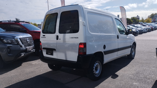 Peugeot Partner 1.6 Hdi Furgon Presence Aa