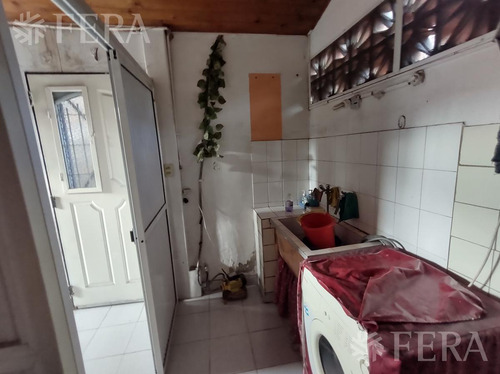 Venta Ph 2 Ambientes Con Patio En Bernal (31221)