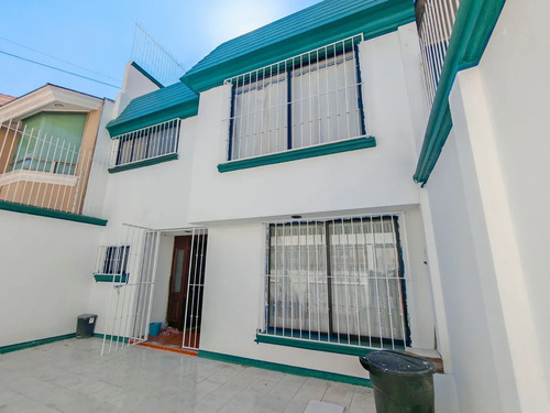 Tu Nvo Hogar C/jardín Trasero, Col Presidentes Ejidales. Espacio Y Ubicación