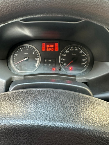 Renault Duster Expression 4X2 Mt