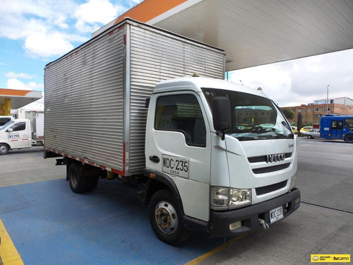 Imagen 3 de 25 de Power Daily 50y13 Camion Furgon
