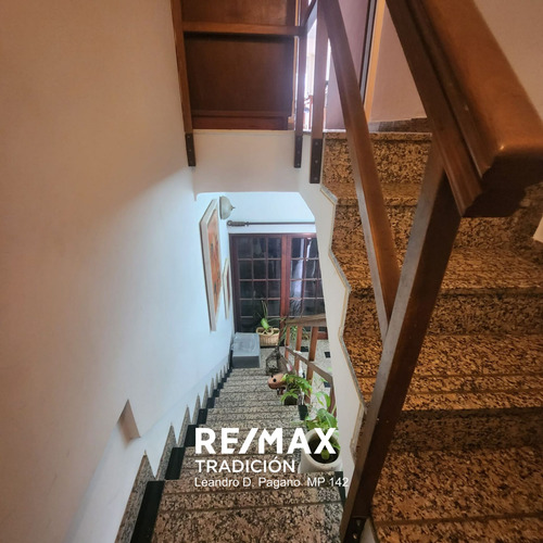 Casa Venta 5 Dorm Microcentro Rcia