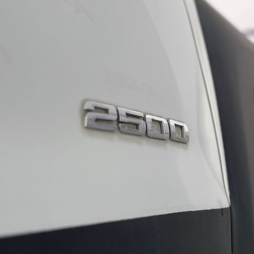 Chevrolet Silverado 2500 CAB-REGULAR 4X2