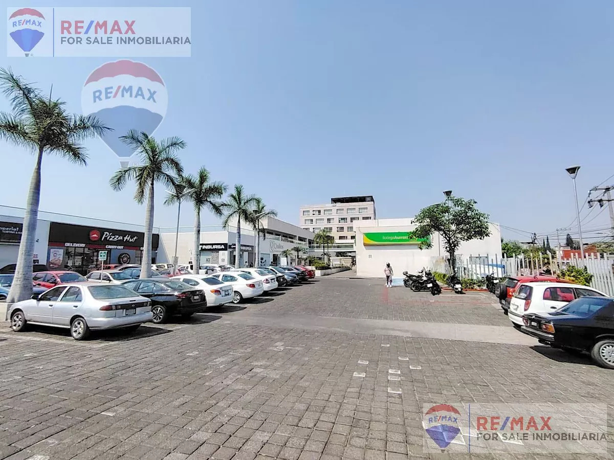 Renta De Locales De Plaza Comercial, Jiutepec, Morelos...clave 4950