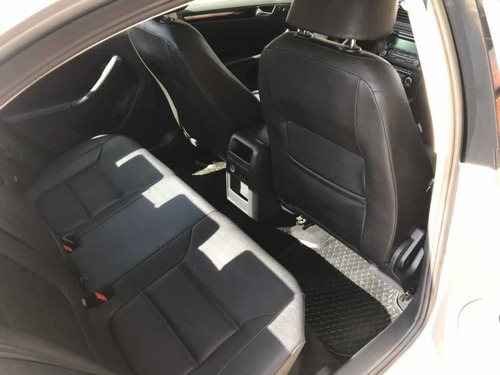 Volkswagen Jetta 2012 2.0 Comfortline Flex 4p Automática