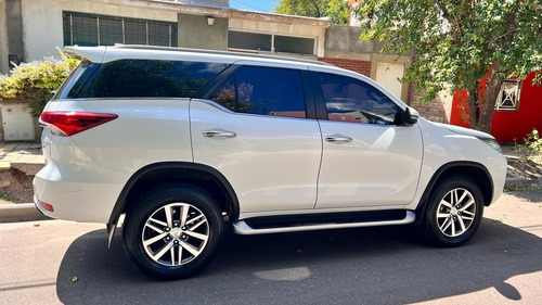 Toyota SW4 2.8 Srx 177cv 4x4 7as At