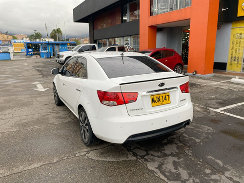 Kia CERATO FORTE 1.6