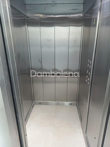 Departamento En Venta En Moreno