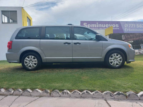 Imagen 6 de 13 de Dodge Grand Caravan 2018 5p Se V6/3.6 Aut