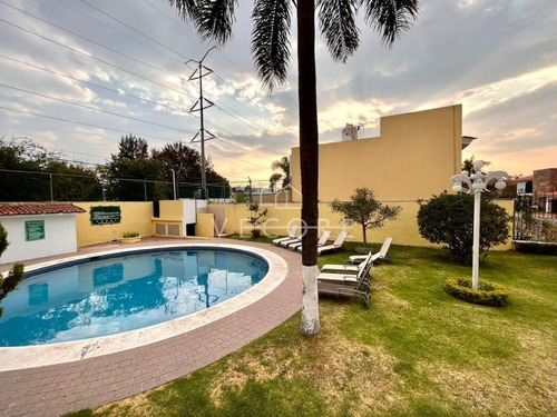 Imagen 26 de 30 de Casa En Venta, Av. Naciones Unidas, Zapopan