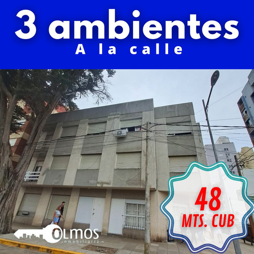 Oportunidad, 3 Amb. Con Gas Natural, Céntrico. Impecable.