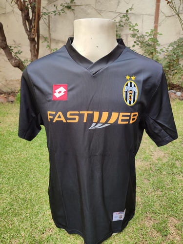 Jersey Juventus De Turín Retro Negra 2001 Talla M