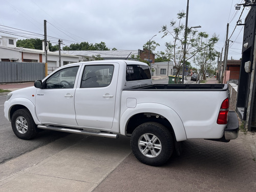 Toyota Hilux 2.7 Cd Srv Vvti 4x4 - A3