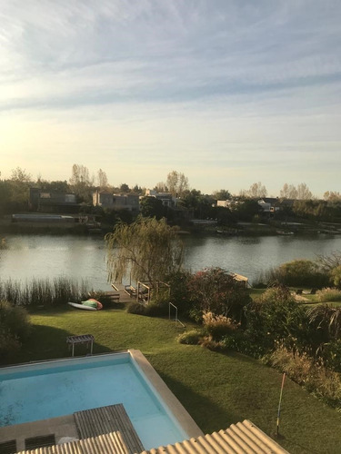 Imagen 2 de 30 de Casa En Venta En Santa Barbara, Tigre, G.b.a. Zona Norte