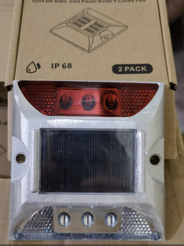 Ojos De Gato Led O Tacha Vial Con Panel Solar