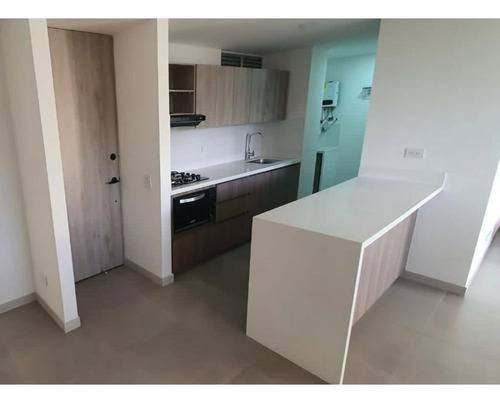 Rhbr-11823 Apartamento Piso 25 (poblado, Sector San Diego)