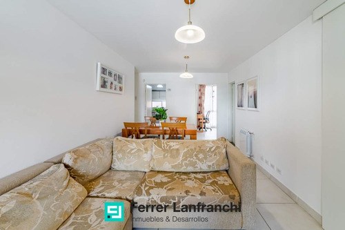 Imagen 3 de 14 de Departamento En Venta De 2 Dormitorios Y Dos Baños Barrio General Paz