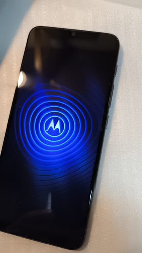 Motorola E20 Como Nuevo Gris (Usado)