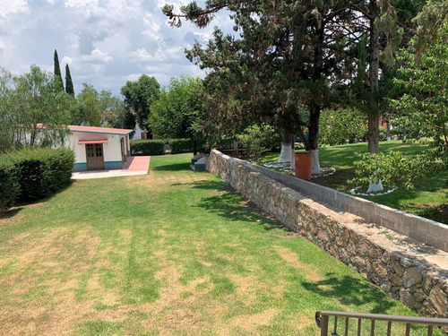 Casa De Una Planta Con Seguridad En Tequisquiapan Querétaro