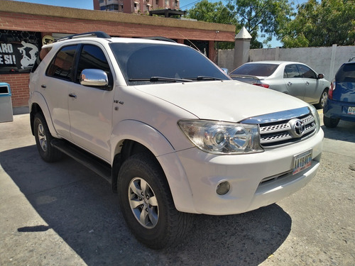 Toyota Fortuner Sr5 7ptos Automatica 4x4