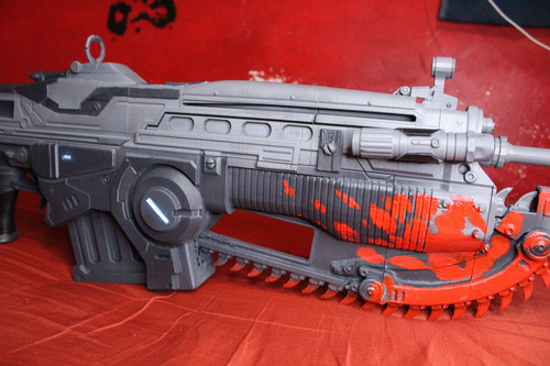 Lancer Gears Of War
