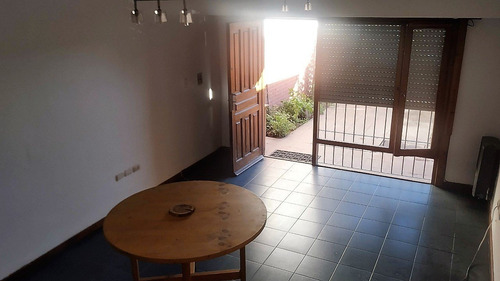 Imagen 1 de 7 de Duplex 3 Ambientes /parque Luro En Cercania Al Mar