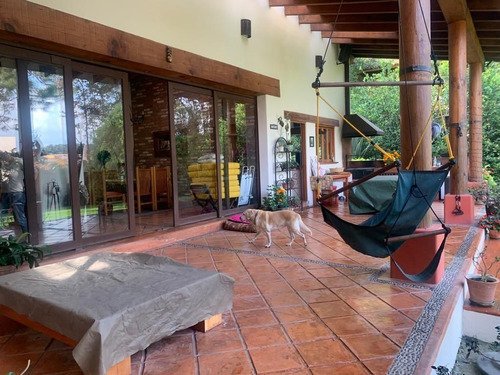 Imagen 2 de 22 de Casa En Condominio Fracc. Avándaro, Valle De Bravo
