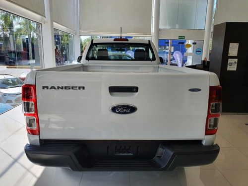 Imagen 6 de 15 de Ford Ranger Xl 4x2 Cabina Simple Mt En Stock Blanco
