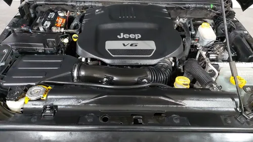 Jeep Wrangler 3.6 SAHARA 4X4 ATX
