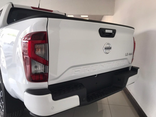 Nissan Frontier Le 7at 2021