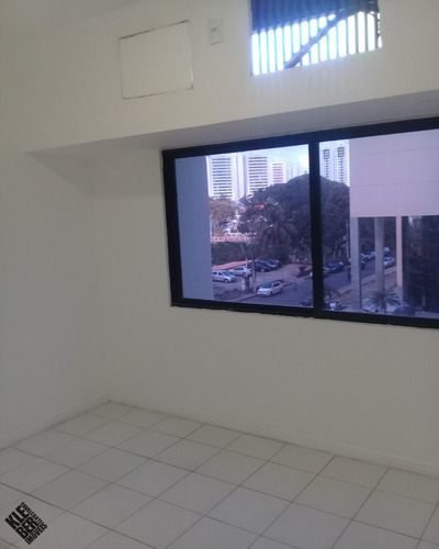 Sala Para Venda, Nascente, Edf. Empresarial Orlando Gomes, 1 Sala, 1 Banheiro, 1 Vaga R$190.000,00 - Sa00103