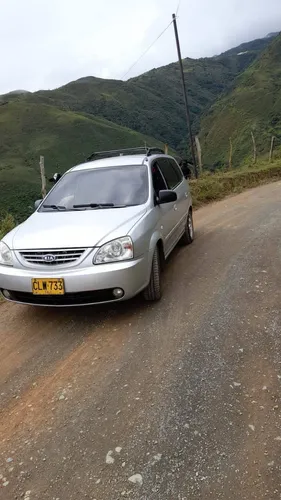 Kia Karens 1.8 Lx