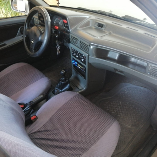 Daewoo Cielo En Perfecto Estado Con A/c