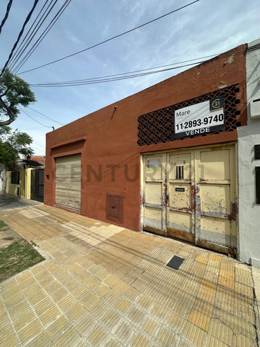 Casa Con Local A Refaccionar