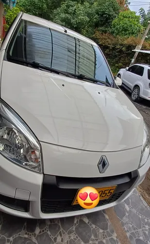 Renault Sandero 1.6 Expression 90 hp