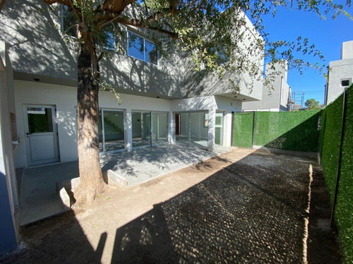 Imagen 17 de 30 de Casa En Venta - 3 Dormitorios - Micro Housing - Villa Belgrano