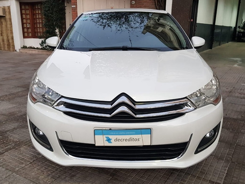 Imagen 2 de 12 de Citroën C4 Lounge 2.0 Tendance