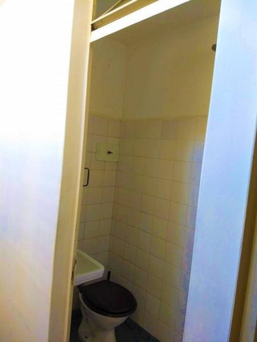 Imagen 10 de 15 de Tradicional Departamento C/dependencia De Servicio.
