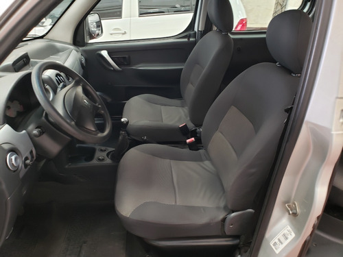 Imagen 9 de 17 de Peugeot Partner Patagonica Vtc Plus Hdi 2014