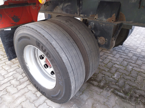Carreta Baú Randon 2013 Vanderléia 28 Paletes Com Pneus