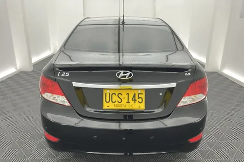Hyundai Accent I25 Gl Mt 1.6