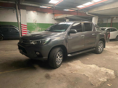 Toyota Hilux 2.8 Cd Srx 177cv 4x4 At