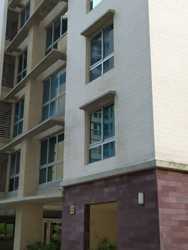 Imagen 3 de 19 de Apartamento Alquiler Campo Alegre Olga Prada 04168163102