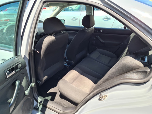 Imagen 8 de 9 de Vw Jetta Cl 2014
