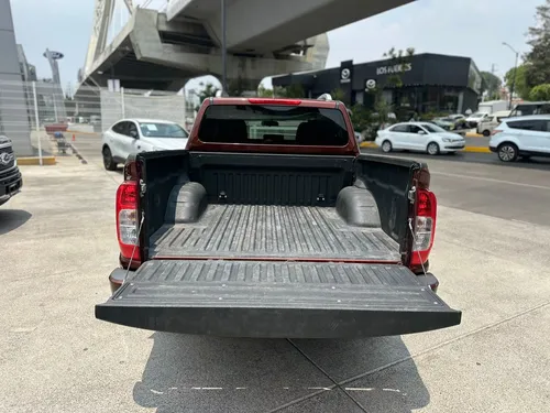 Nissan Frontier 2.5 Le Mt