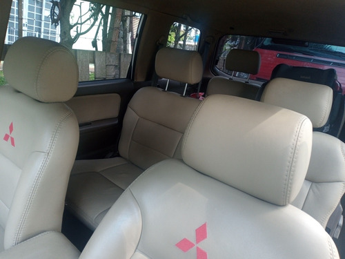 Imagem 5 de 12 de Mitsubishi Space Wagon 2.3 Gasolina