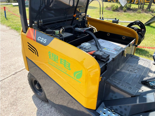 Autoelevador Liugong Eléctrico Bateria Plomo / Litio 2500kg